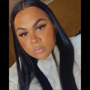 Meet your Posher, Tyra-lee